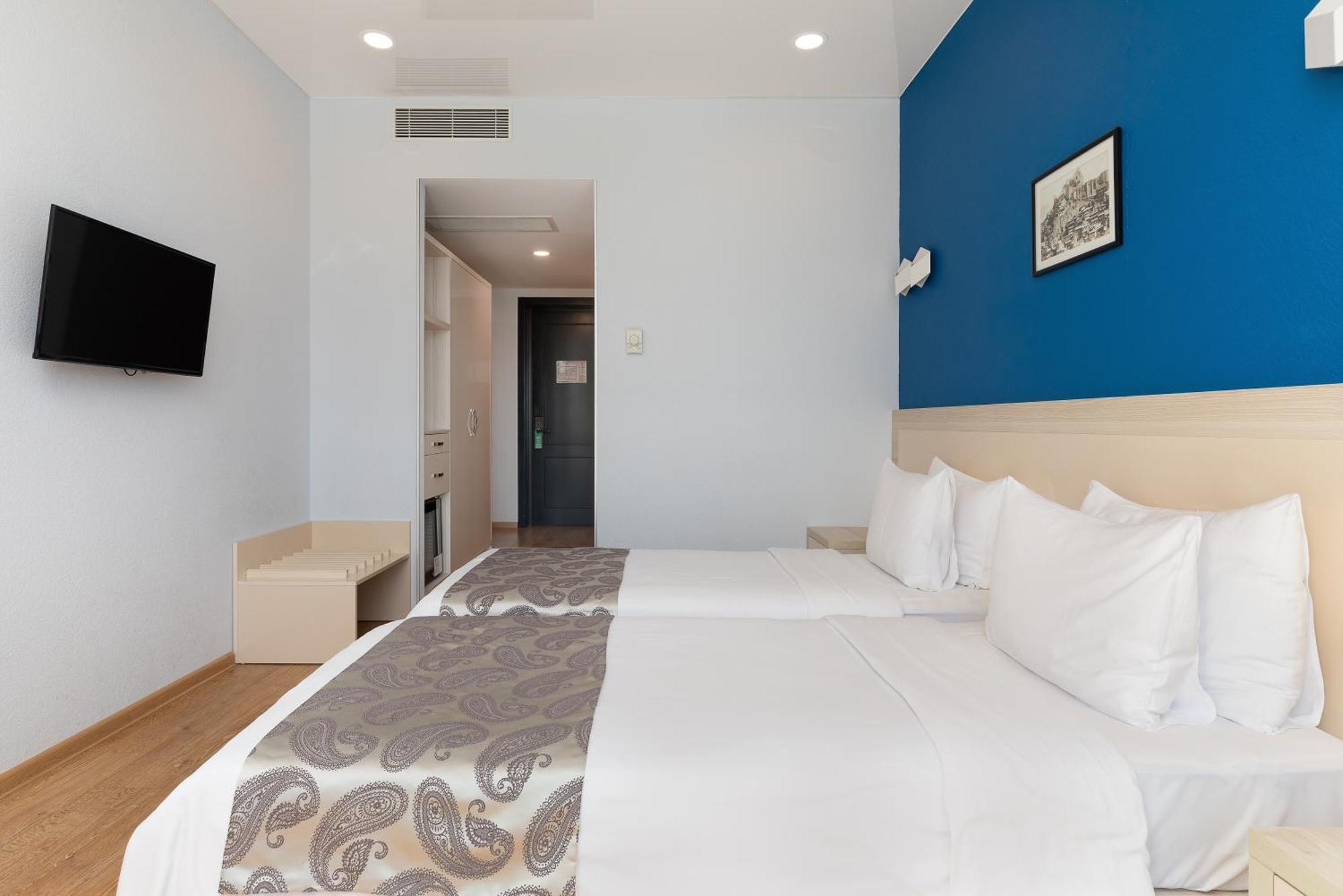 Iveria Inn Hotel Tbilisi Quarto foto